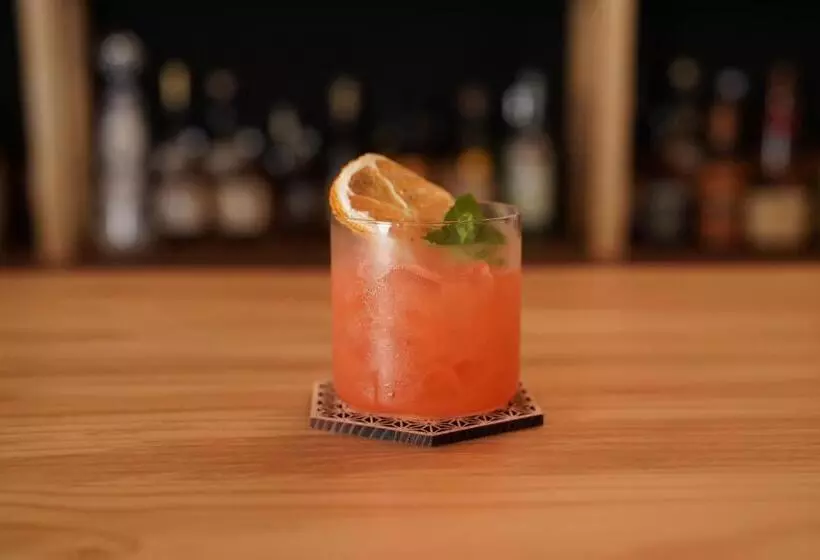 赭soho Yunotsu Old Village Inn & Bar