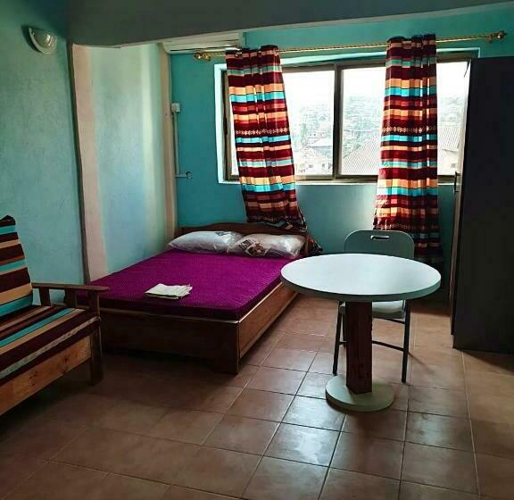 Agyarko S Home Apartments