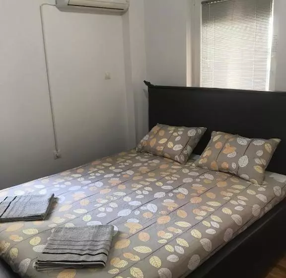 هاستل Guest House Sani