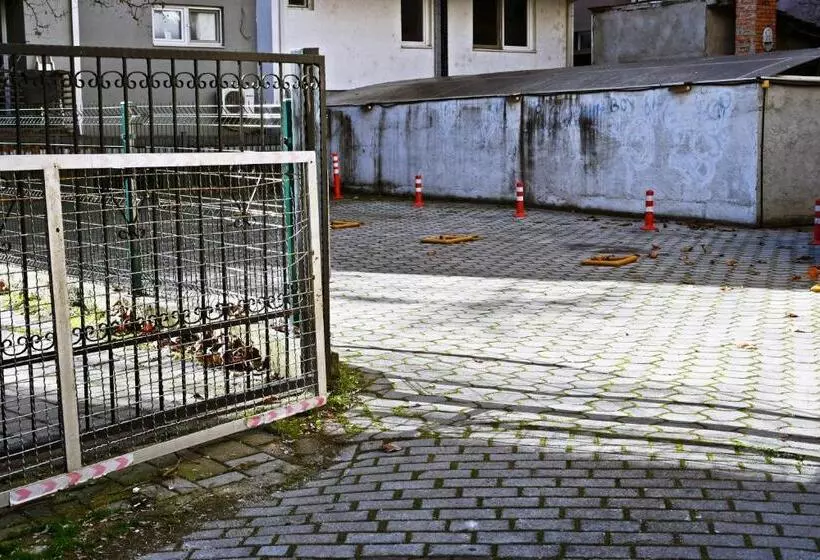 هاستل Guest House Sani