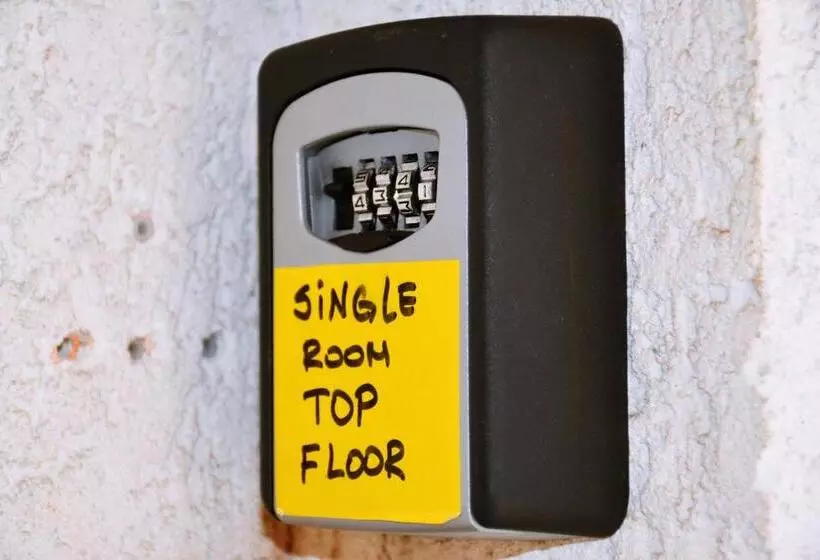 هاستل Guest House Sani