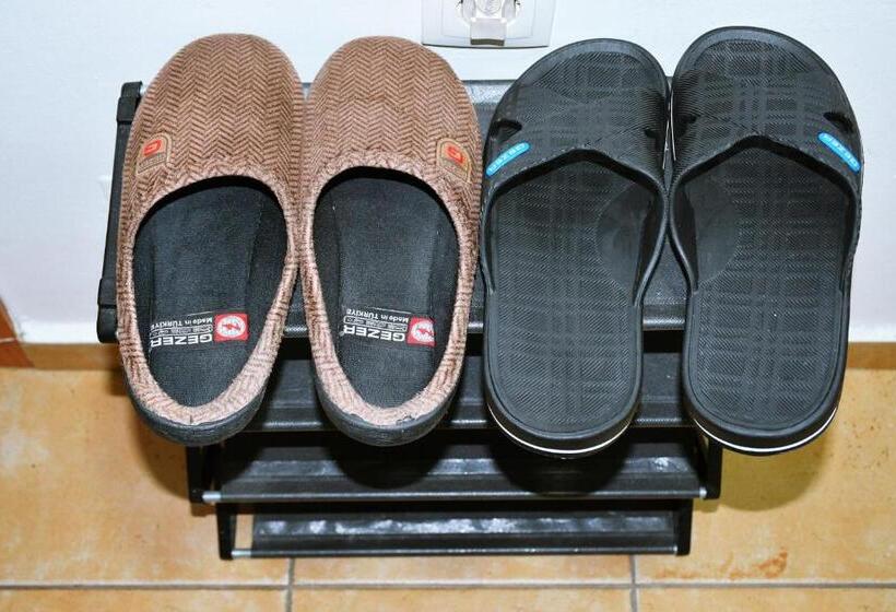 هاستل Guest House Sani