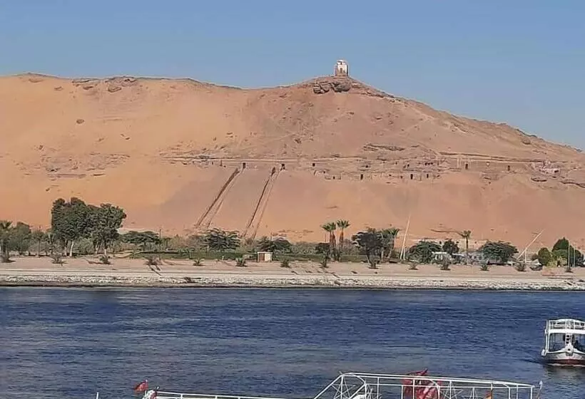 تختخواب و صبحانه Kayan Guest House