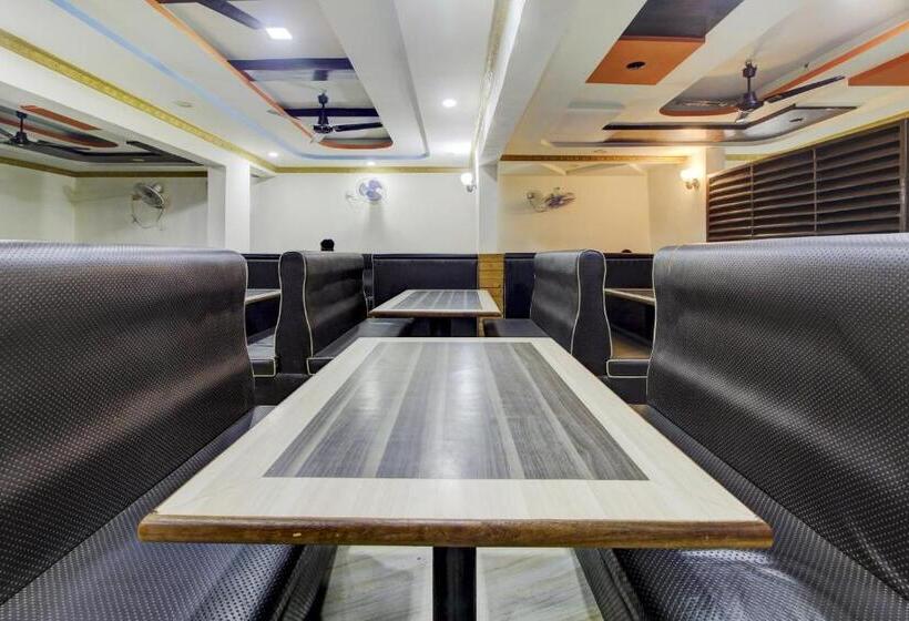 Collection O Hotel Krishna Lodge