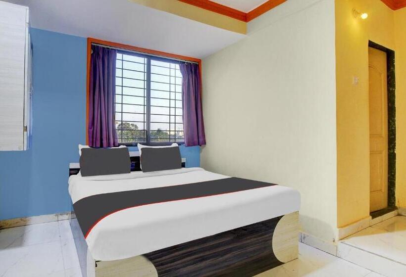 Collection O Hotel Krishna Lodge