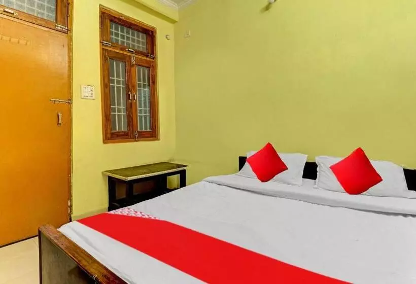 Flagship Hotel Royal