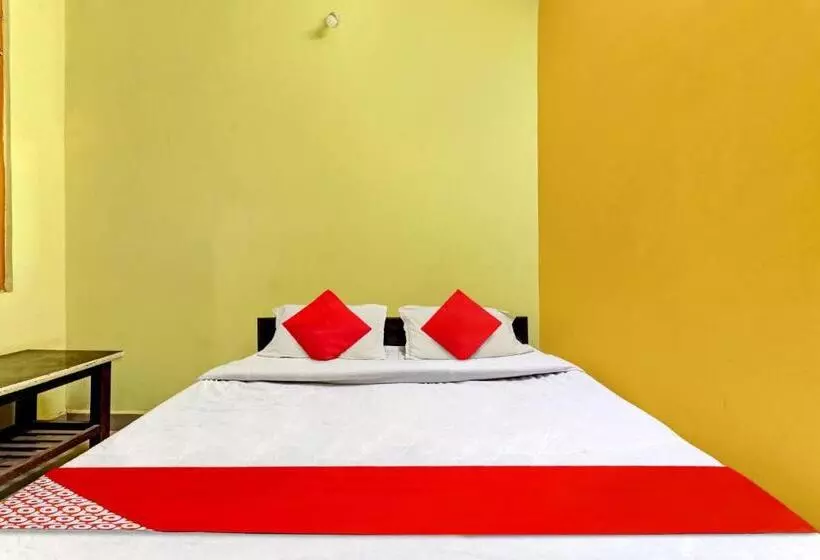 Flagship Hotel Royal