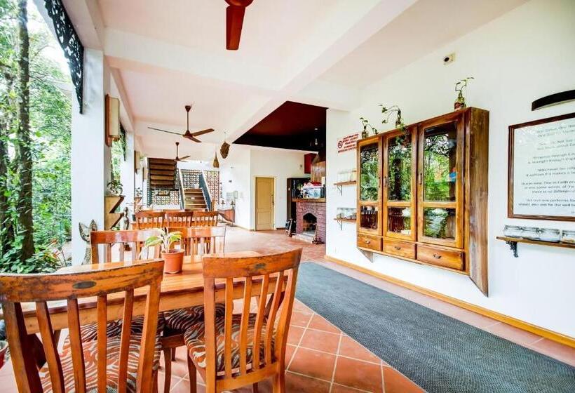 فندق Collection O Misty Stay Thekkady