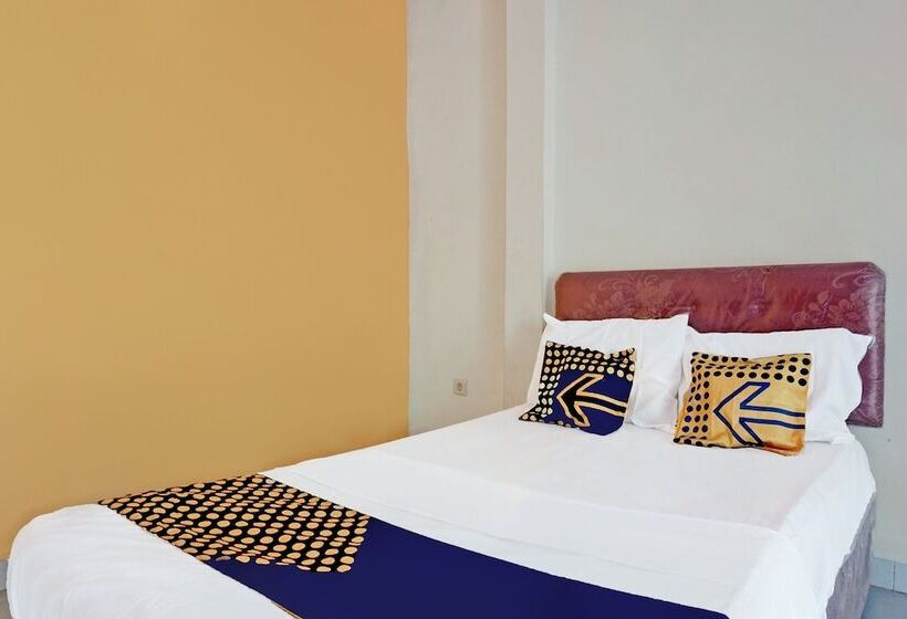 Szálloda Spot On 92031 Wisma Galung Syariah