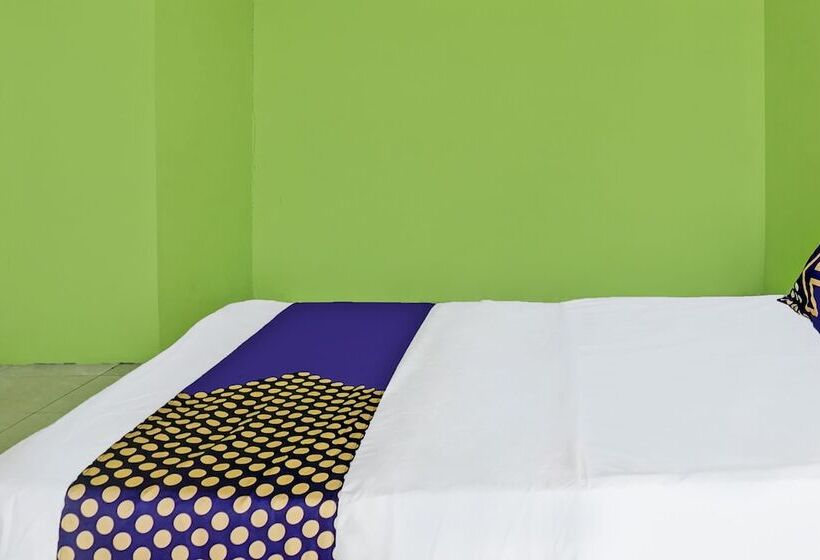 Szálloda Spot On 92031 Wisma Galung Syariah