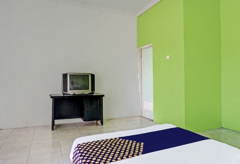 Szálloda Spot On 92031 Wisma Galung Syariah