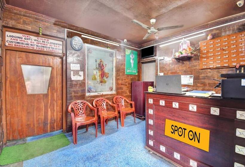 Hotel Spot On Bikram Lodge
