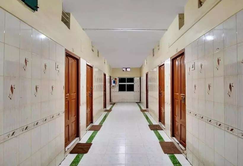 ホテル Spot On Bikram Lodge