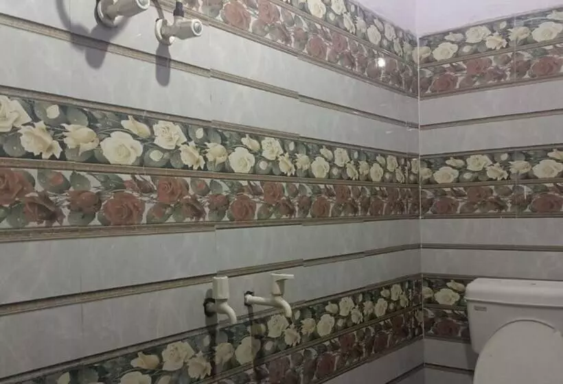 Majatalo Goroomgo Anand Guest House Mathura