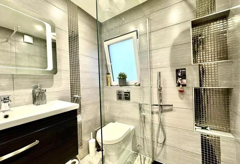 Majatalo Modern Double Room With Fire Tv