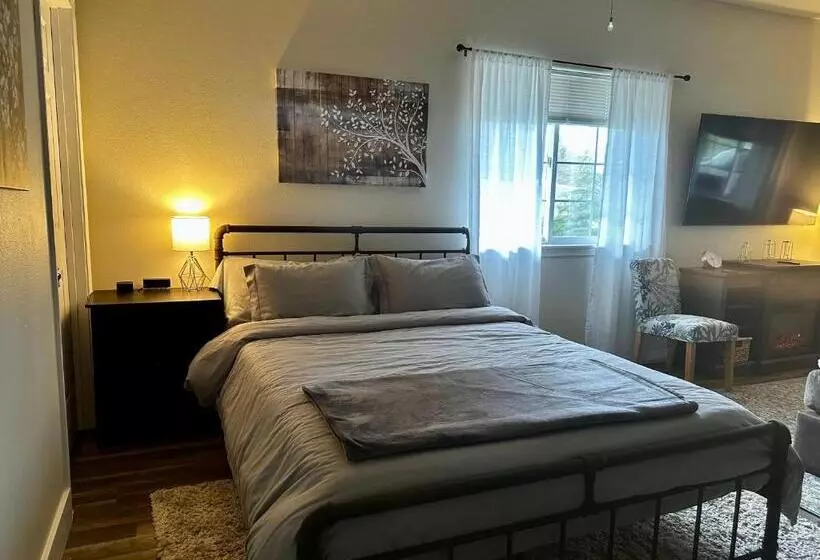 Majatalo Sonia S Guest Suite In Montesano Gateway To Olympic National Park