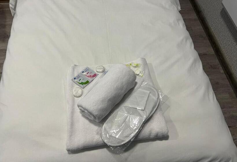 پانسیون Sunny Garden Guest House