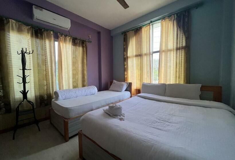 Panzió Three Angels Lodge & Restaurant