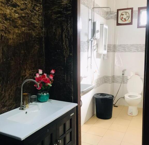 بنسيون Xaythone Guest House