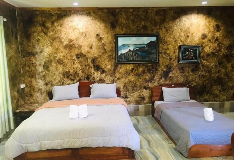 بنسيون Xaythone Guest House