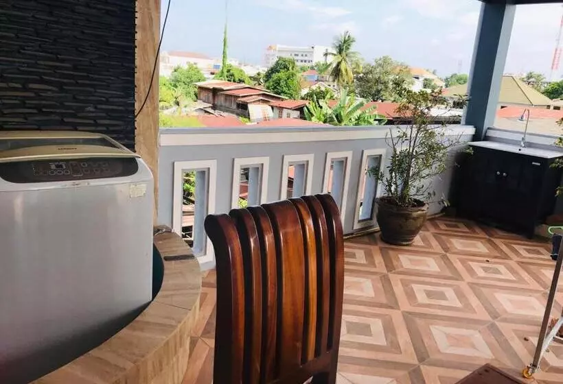 پانسیون Xaythone Guest House