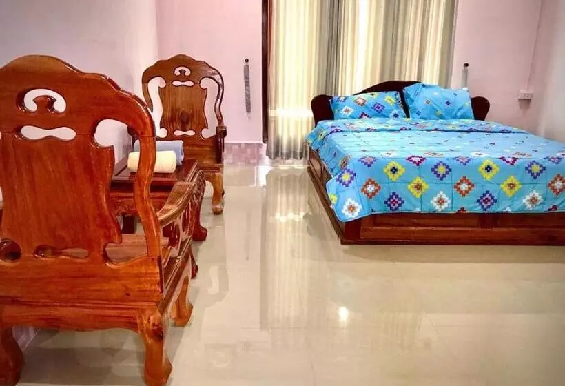 پانسیون Xaythone Guest House