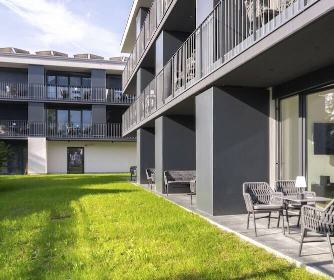 Village By Maier   Kontaktloser Check In