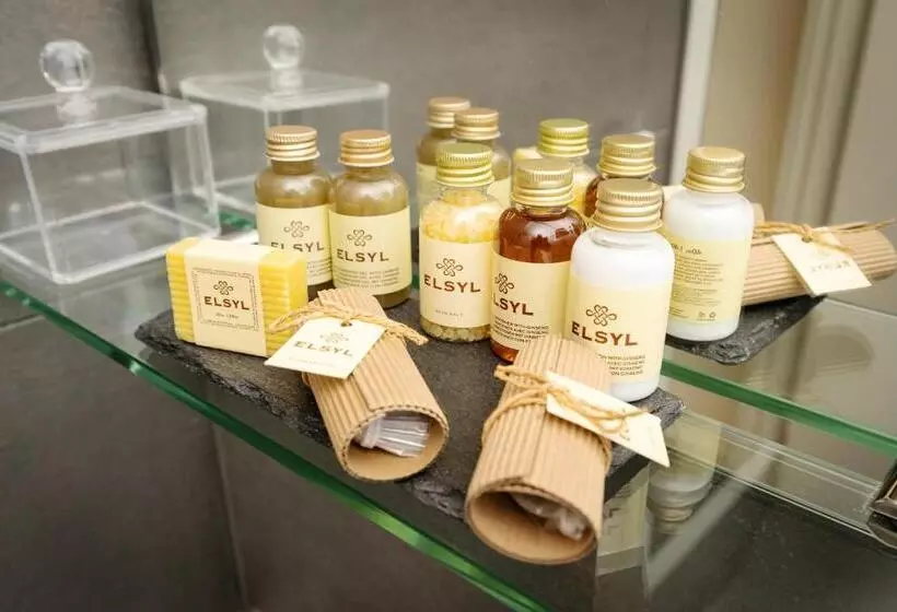 هاستل The Roost On Rock Road