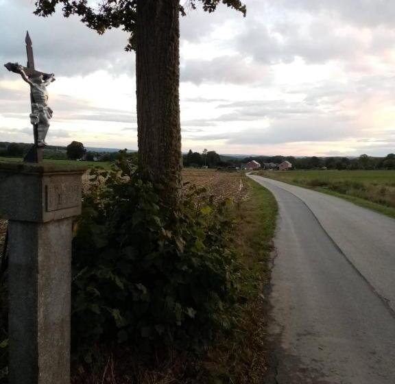 تختخواب و صبحانه Feel At Home In Warre, Durbuy