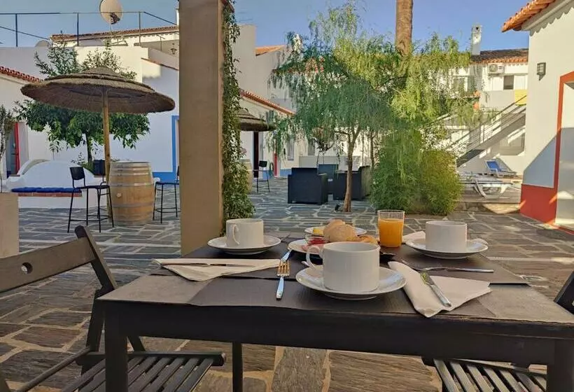 Aamiaismajoitus (B&B) Luxury Palm Suites