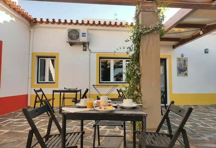 Aamiaismajoitus (B&B) Luxury Palm Suites