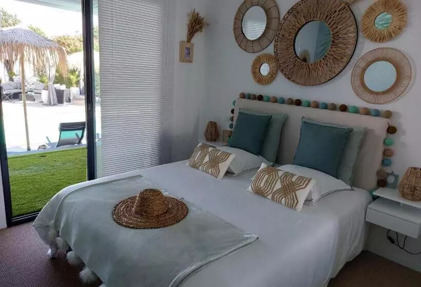 Aamiaismajoitus (B&B) Suites By Aix Keys Avec Jacuzzi Privatif 5 Min Des Plages Fouras