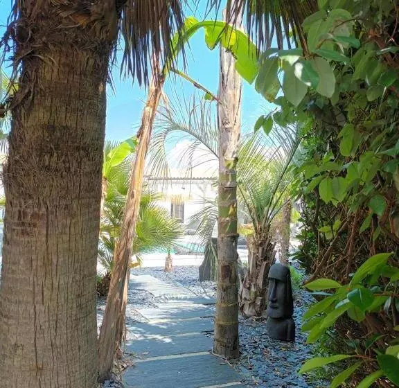 Aamiaismajoitus (B&B) Suites By Aix Keys Avec Jacuzzi Privatif 5 Min Des Plages Fouras