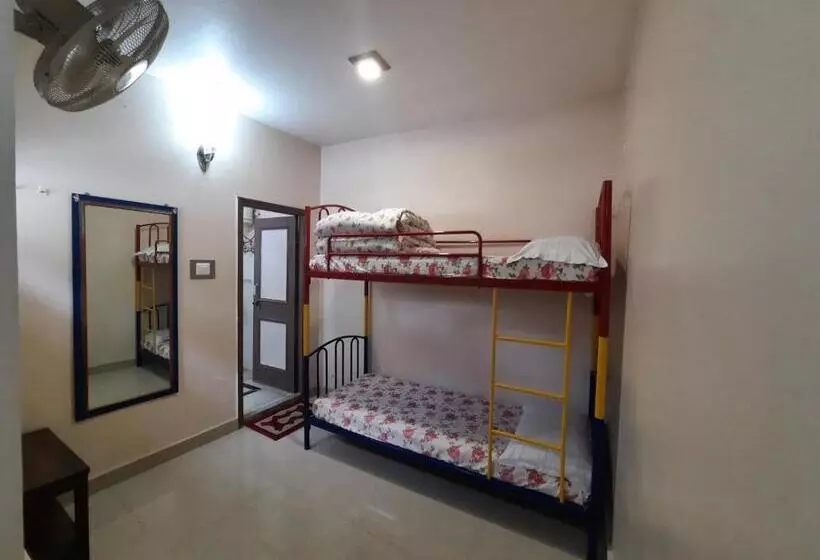 Aamiaismajoitus (B&B) Sunrise Villa Shimla