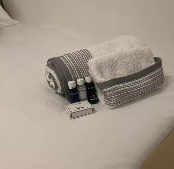 Aamiaismajoitus (B&B) Tj Homes