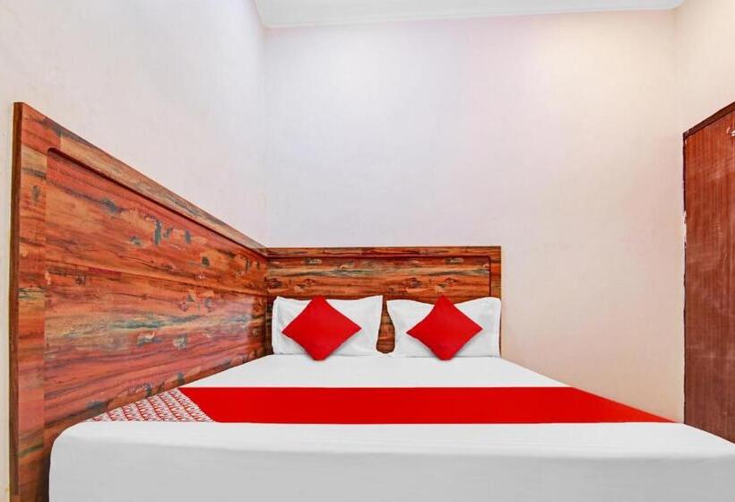 בית מלון כפרי Max Near Samaypur Badli Metro Station