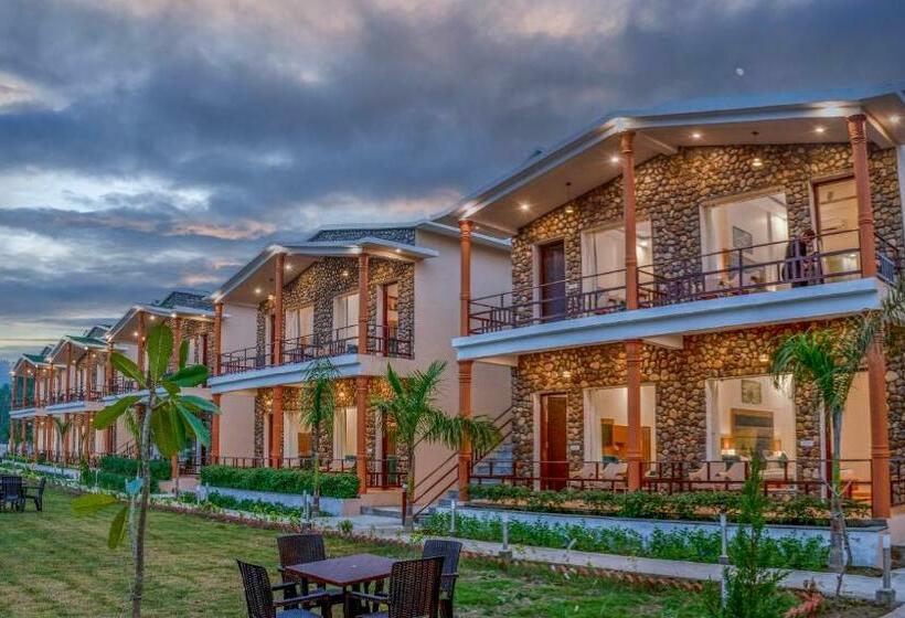 Green Retreat Resort