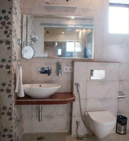 Green Retreat Resort