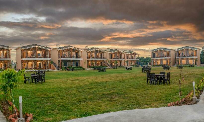 Green Retreat Resort