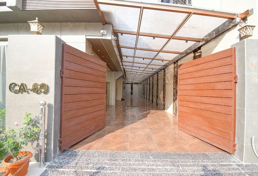 Fabhotel Prime Jalsa Nr Axis Mall