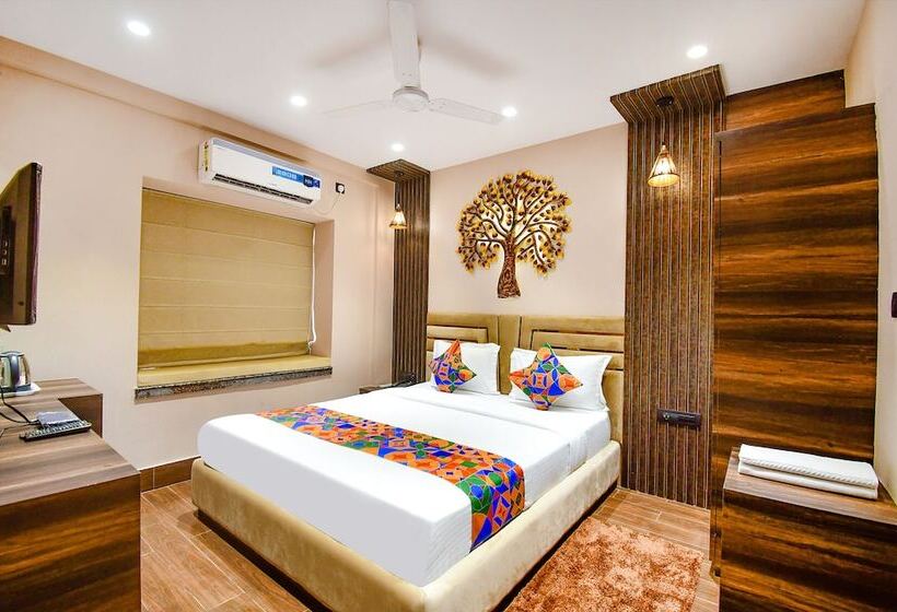 Fabhotel Prime Jalsa Nr Axis Mall