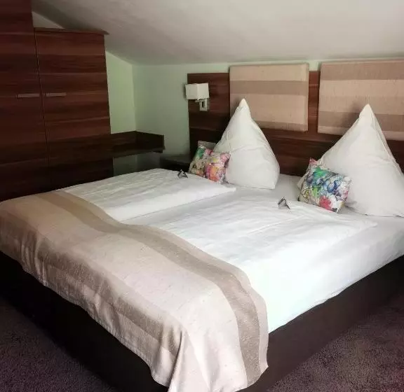 Hotelli Haus Hubertus