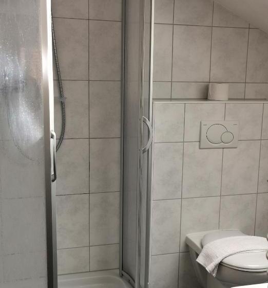 فندق Haus Hubertus