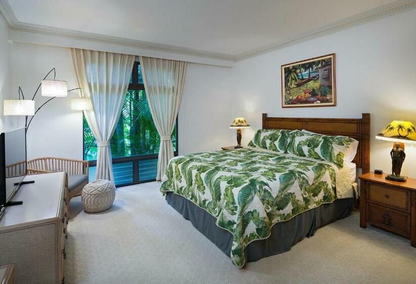 Отель Huge Kahala Beach 2bd And 2ba With Kitchen Car & Parking