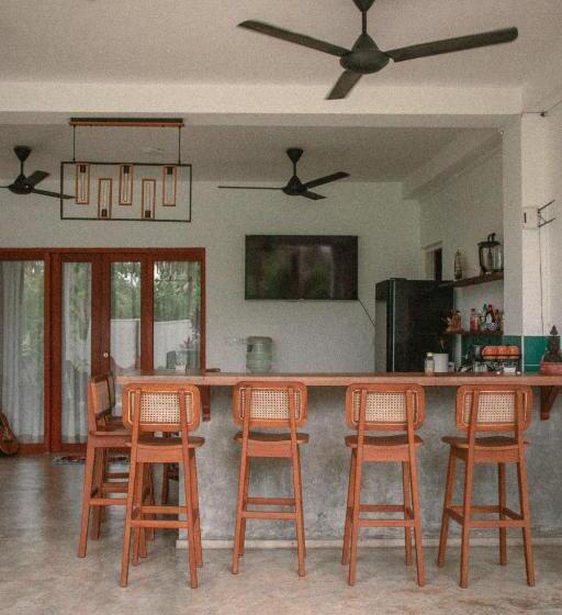 فندق Kooks Paradise