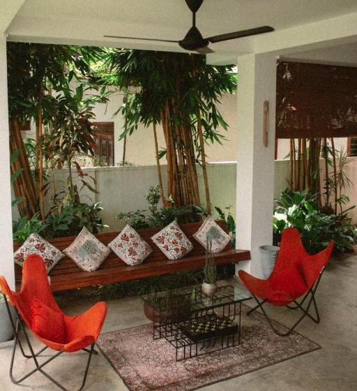 فندق Kooks Paradise