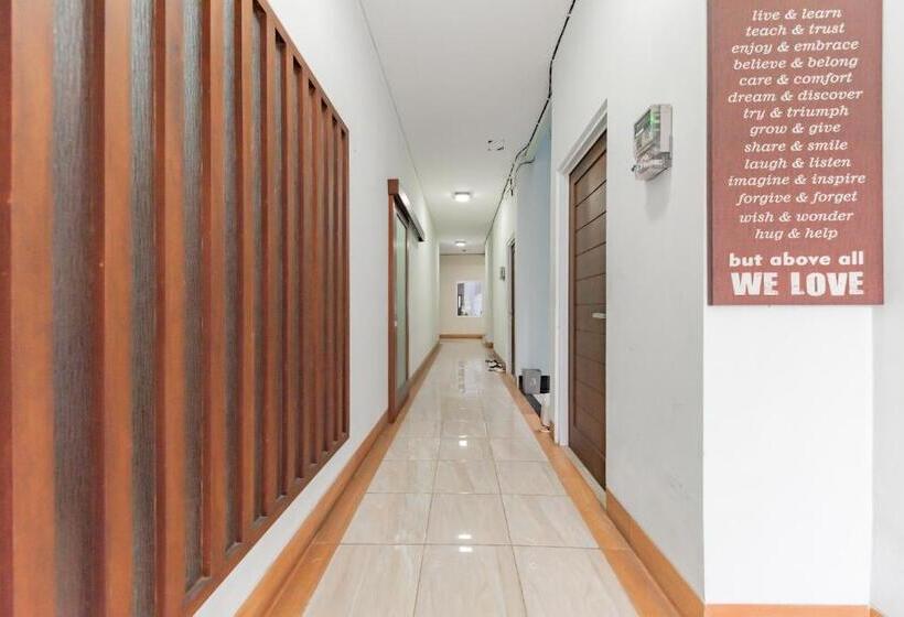 Отель Koolkost @ The Casa 18