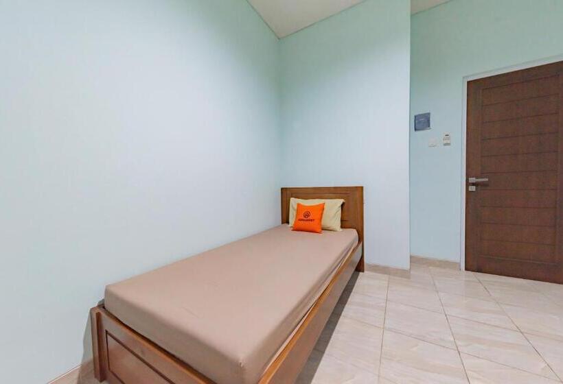 Отель Koolkost @ The Casa 18