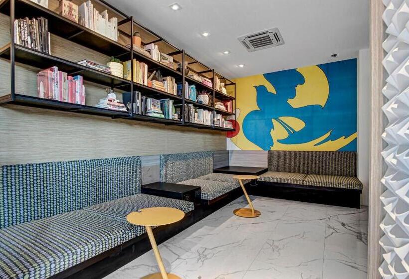 فندق Mahala 21 And Over