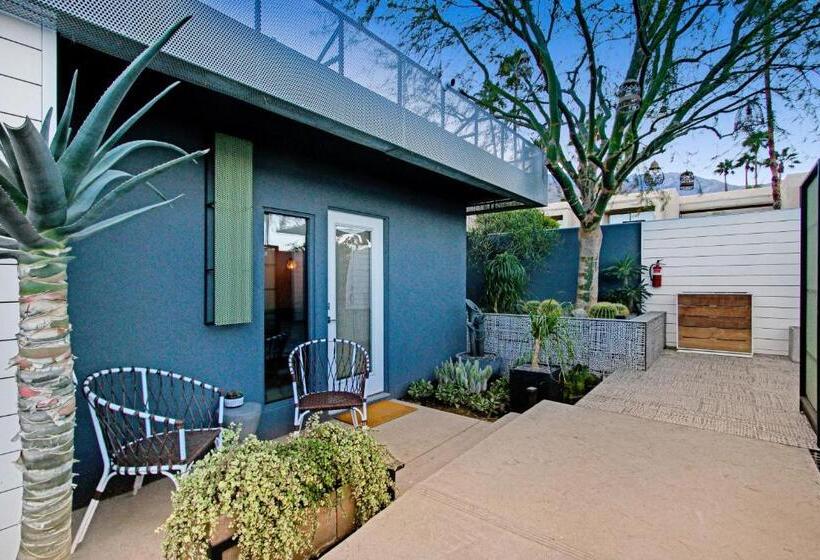 فندق Mahala 21 And Over